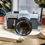 Canon TLb + lente Canon FD 50mm 1:1.8 SC